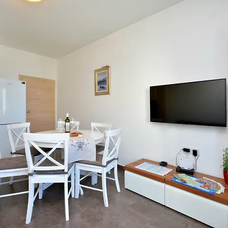 M & M Apartment Podstrana Exterior photo